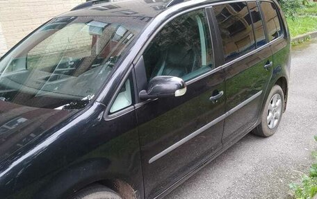 Volkswagen Touran III, 2007 год, 780 000 рублей, 9 фотография