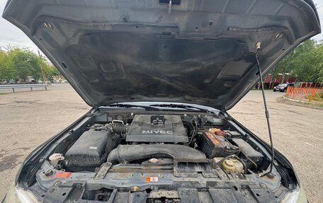 Mitsubishi Pajero IV, 2017 год, 3 200 000 рублей, 14 фотография