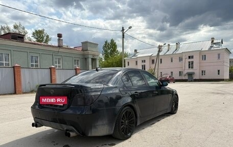 BMW 5 серия, 2003 год, 800 000 рублей, 3 фотография
