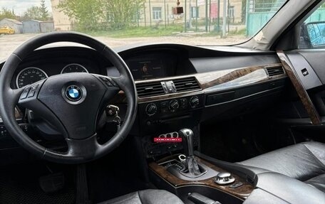 BMW 5 серия, 2003 год, 800 000 рублей, 11 фотография