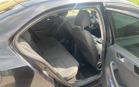 Volkswagen Jetta VI, 2013 год, 850 000 рублей, 8 фотография