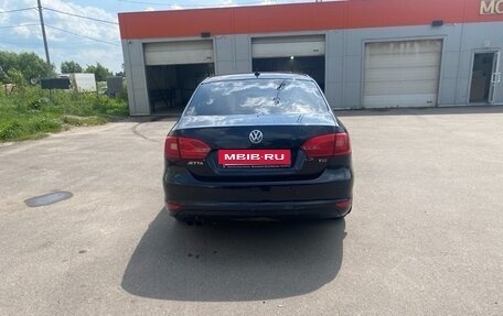 Volkswagen Jetta VI, 2013 год, 850 000 рублей, 6 фотография