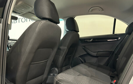 Skoda Rapid I, 2018 год, 1 149 000 рублей, 13 фотография