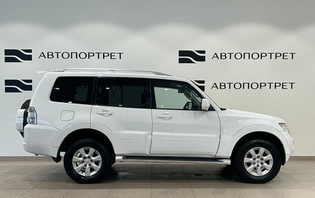 Mitsubishi Pajero IV, 2010 год, 1 699 000 рублей, 8 фотография