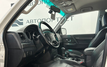 Mitsubishi Pajero IV, 2010 год, 1 699 000 рублей, 15 фотография
