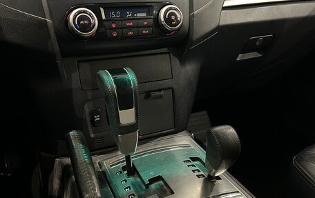 Mitsubishi Pajero IV, 2010 год, 1 699 000 рублей, 20 фотография