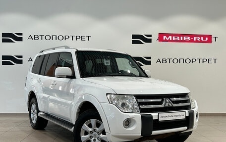 Mitsubishi Pajero IV, 2010 год, 1 699 000 рублей, 9 фотография