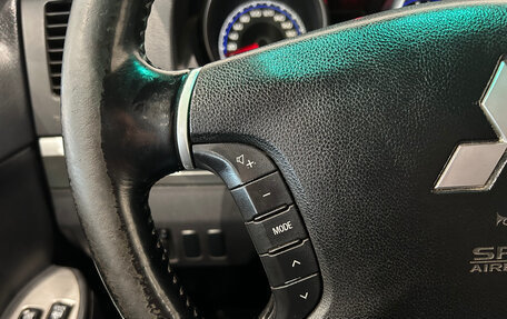 Mitsubishi Pajero IV, 2010 год, 1 699 000 рублей, 22 фотография