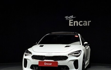 KIA Stinger I, 2021 год, 2 196 000 рублей, 2 фотография
