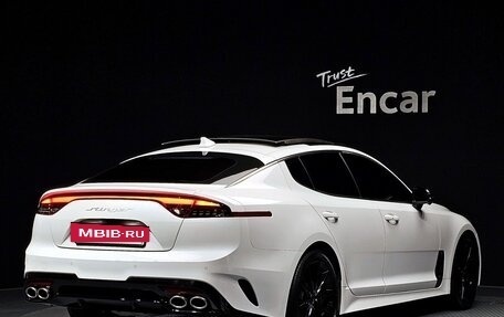 KIA Stinger I, 2021 год, 2 196 000 рублей, 3 фотография