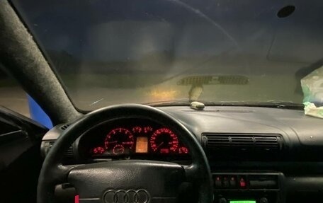 Audi A4, 1995 год, 130 000 рублей, 4 фотография