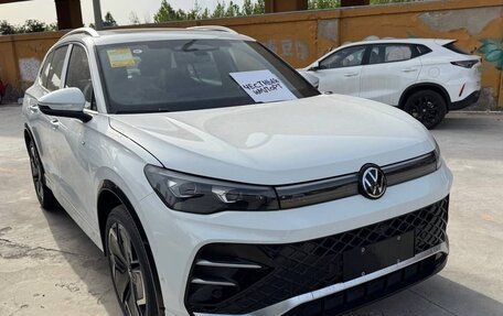 Volkswagen Tiguan, 2025 год, 4 780 000 рублей, 3 фотография