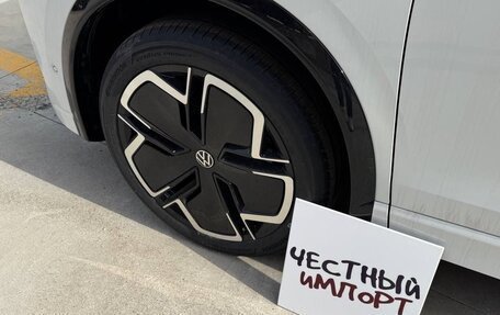Volkswagen Tiguan, 2025 год, 4 780 000 рублей, 9 фотография