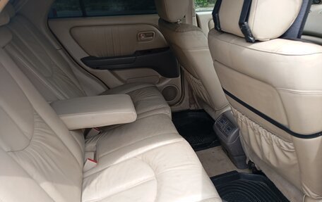 Toyota Harrier, 1998 год, 500 000 рублей, 7 фотография