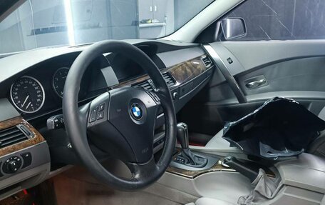BMW 5 серия, 2003 год, 1 250 000 рублей, 8 фотография