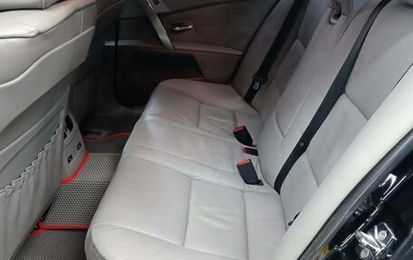BMW 5 серия, 2003 год, 1 250 000 рублей, 12 фотография