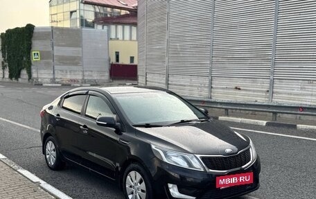 KIA Rio III рестайлинг, 2013 год, 650 000 рублей, 3 фотография