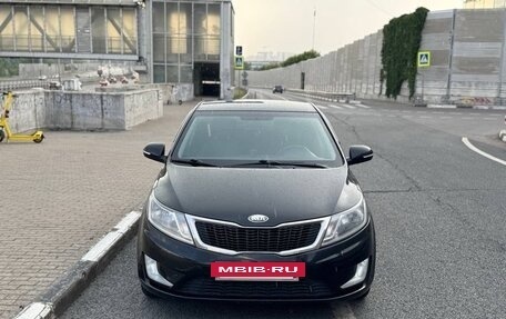 KIA Rio III рестайлинг, 2013 год, 650 000 рублей, 2 фотография