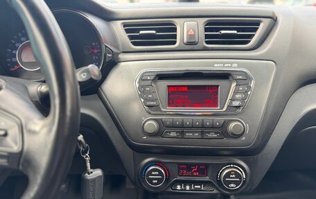 KIA Rio III рестайлинг, 2013 год, 650 000 рублей, 12 фотография