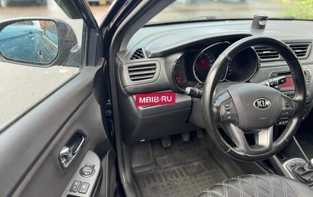 KIA Rio III рестайлинг, 2013 год, 650 000 рублей, 18 фотография