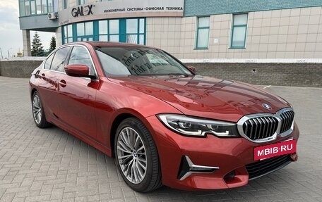 BMW 3 серия, 2018 год, 3 850 000 рублей, 8 фотография