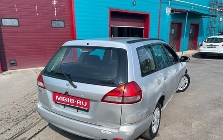 Nissan Wingroad III, 2000 год, 150 000 рублей, 3 фотография