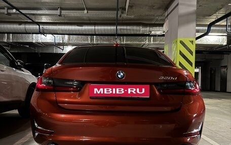 BMW 3 серия, 2018 год, 3 850 000 рублей, 19 фотография
