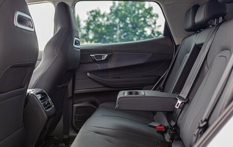 Chery Tiggo 4 I рестайлинг, 2025 год, 2 220 000 рублей, 18 фотография