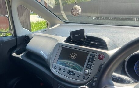 Honda Fit III, 2010 год, 1 200 000 рублей, 22 фотография