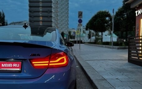 BMW M4, 2018 год, 4 975 000 рублей, 9 фотография
