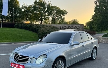 Mercedes-Benz E-Класс, 2007 год, 950 000 рублей, 29 фотография