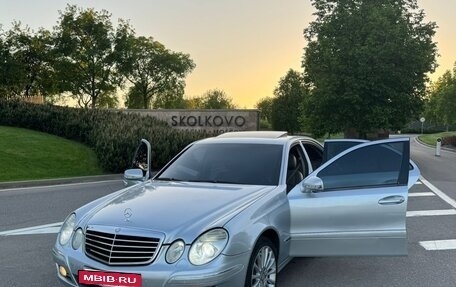 Mercedes-Benz E-Класс, 2007 год, 950 000 рублей, 31 фотография