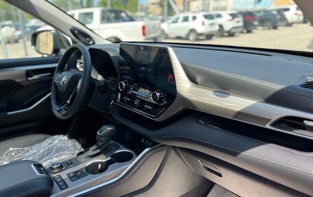 Toyota Highlander, 2025 год, 4 890 000 рублей, 10 фотография