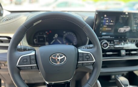 Toyota Highlander, 2025 год, 4 890 000 рублей, 17 фотография