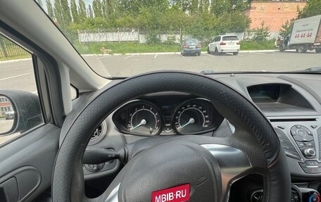 Ford Fiesta, 2017 год, 850 000 рублей, 17 фотография