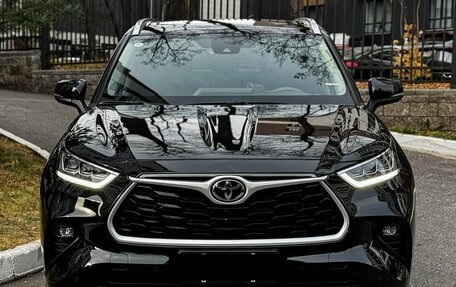 Toyota Highlander, 2025 год, 4 950 000 рублей, 2 фотография