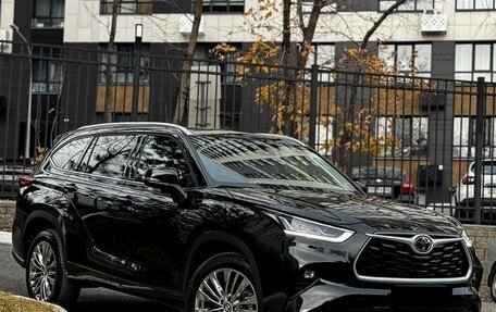 Toyota Highlander, 2025 год, 4 950 000 рублей, 4 фотография
