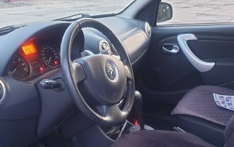 Renault Sandero I, 2013 год, 790 000 рублей, 3 фотография