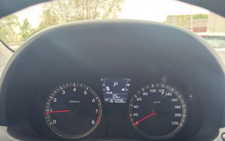 Hyundai Solaris II рестайлинг, 2011 год, 660 000 рублей, 7 фотография