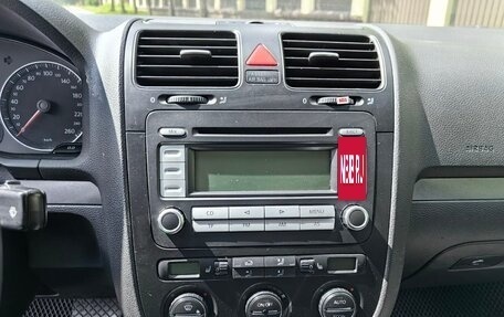 Volkswagen Jetta VI, 2006 год, 510 000 рублей, 9 фотография