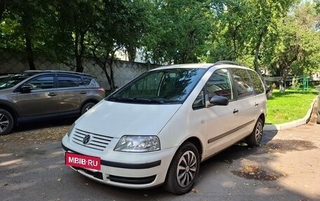 Volkswagen Sharan I рестайлинг, 2002 год, 370 000 рублей, 2 фотография