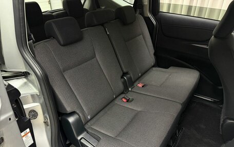 Toyota Sienta, 2022 год, 1 699 000 рублей, 8 фотография