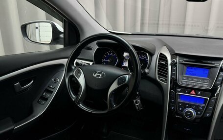 Hyundai i30 II рестайлинг, 2012 год, 999 000 рублей, 7 фотография