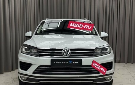 Volkswagen Touareg III, 2017 год, 3 190 000 рублей, 2 фотография