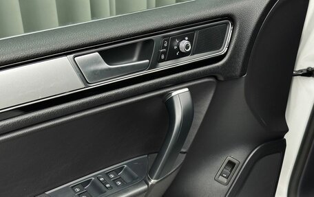 Volkswagen Touareg III, 2017 год, 3 190 000 рублей, 17 фотография