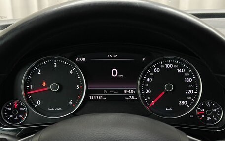 Volkswagen Touareg III, 2017 год, 3 190 000 рублей, 13 фотография