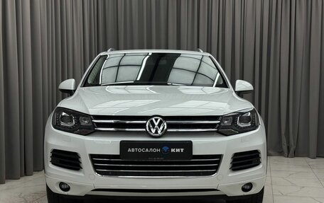 Volkswagen Touareg III, 2014 год, 1 949 000 рублей, 2 фотография