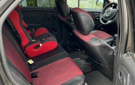 Renault Logan I, 2013 год, 390 000 рублей, 8 фотография