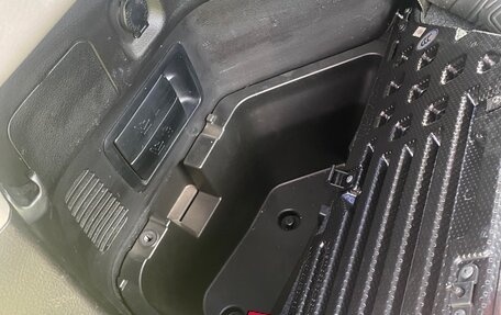 Toyota Highlander III, 2012 год, 1 850 000 рублей, 17 фотография