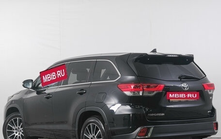 Toyota Highlander III, 2018 год, 3 799 000 рублей, 7 фотография